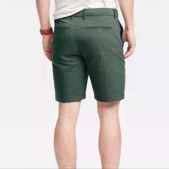 GOODFELLOW MENS FLAT-FRONT SHORTS 9” INCH INSEAM MOUNTAIN SPRUCE SZ 30 - Picture 2 of 3